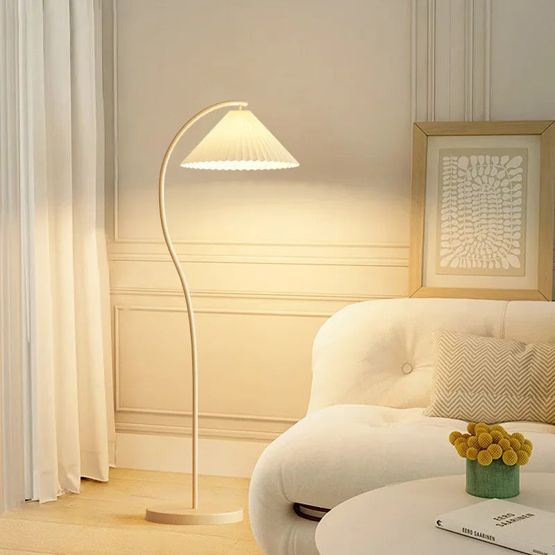 LumiPilar | Moderne LED stoffen vloerlamp