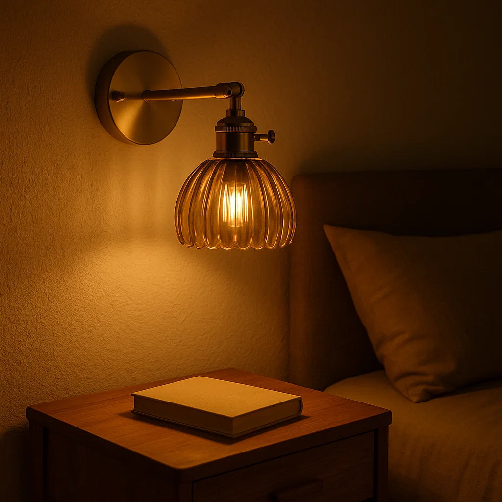 TulipaGlow | Lampada da parete vintage con paralume a forma di fiore in vetro