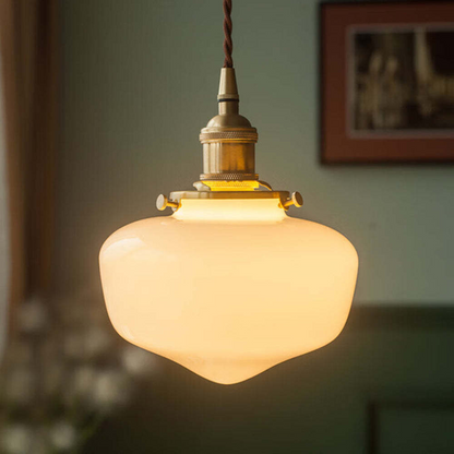 VINTORA Lampa wisząca – Vintage mosiężna latarnia z szklanym kloszem – Oprawka E26/E27