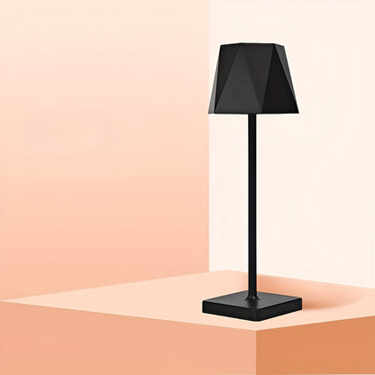 PolyNova - Przenośna sześciokątna lampa stołowa LED - wodoodporna i ładowalna