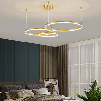 LunaGlow – Elegante Lampadario Circolare in Metallo