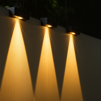 Aurion | Waterdichte LED Buitenlamp op Zonne-energie met Dimbare Warm- en Witlichtmodus