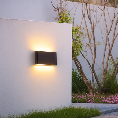 Sunzo | Lampada da parete per interni – Alluminio impermeabile – Design scandinavo con vetro grigio – Per corridoio, camera da letto e ingresso