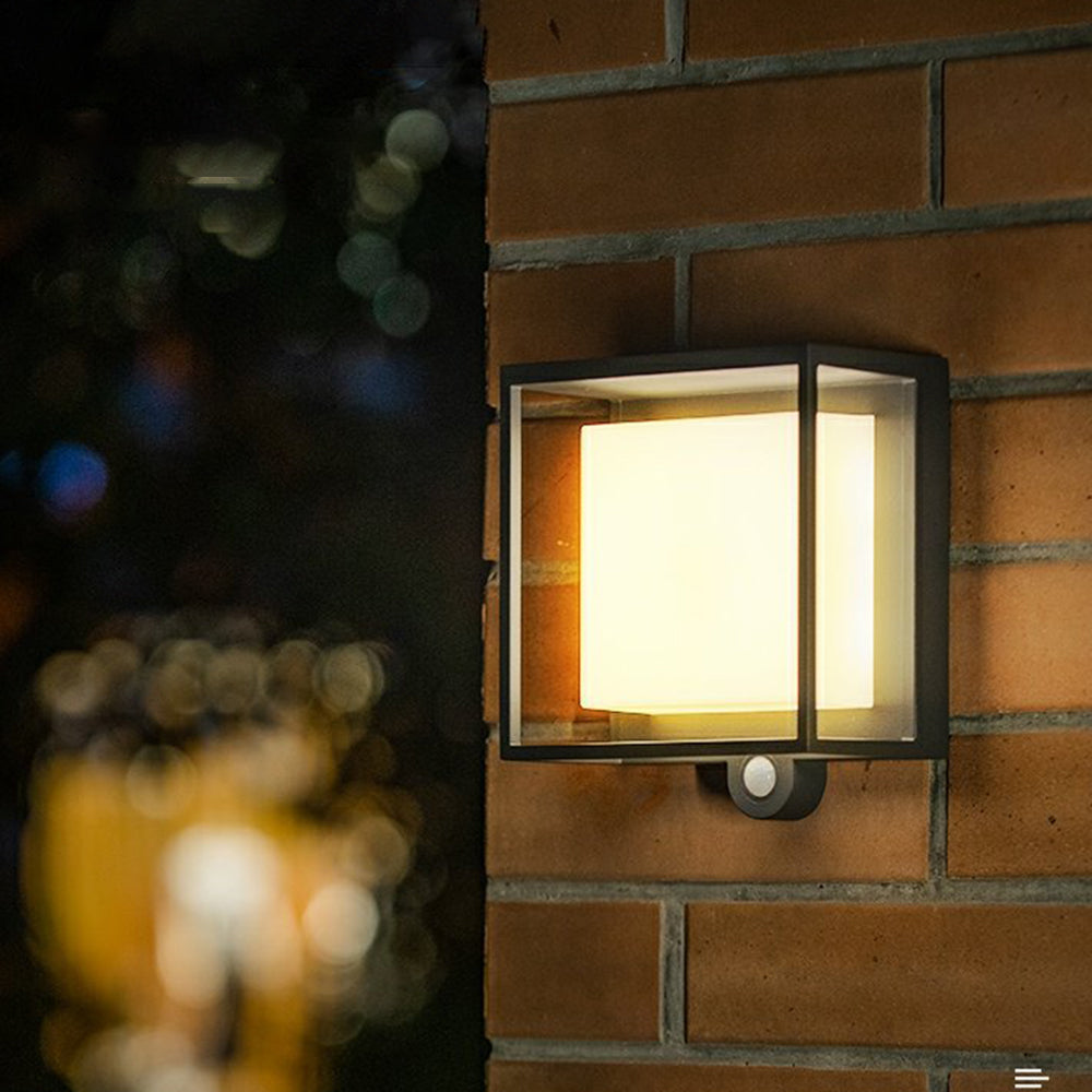 LYNORA Lampa solarna naścienna – prostokątny design z akrylu z czujnikiem ruchu – IP65 – lampa LED na zewnątrz
