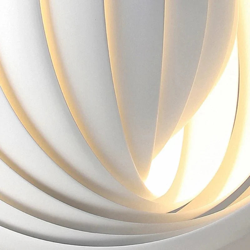 NebulaSpin Lampada a Sospensione – Punto Luce di Lusso e Moderno per Ogni Ambiente