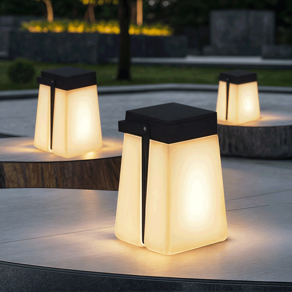 SAVANNIA | Lampada Solare da Esterno – Lampada da Giardino LED in Stile Scandinavo – Resistente alle Intemperie – Alluminio Nero Opaco – Design Nordico