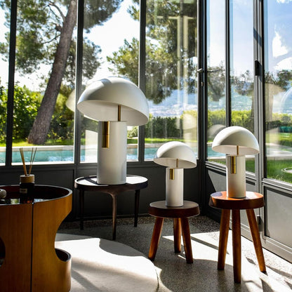 Solique | Paralume inclinato Lampada da tavolo