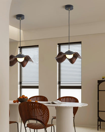 ElementBois - Lampa wisząca z żywicy Lotus Lampa sufitowa