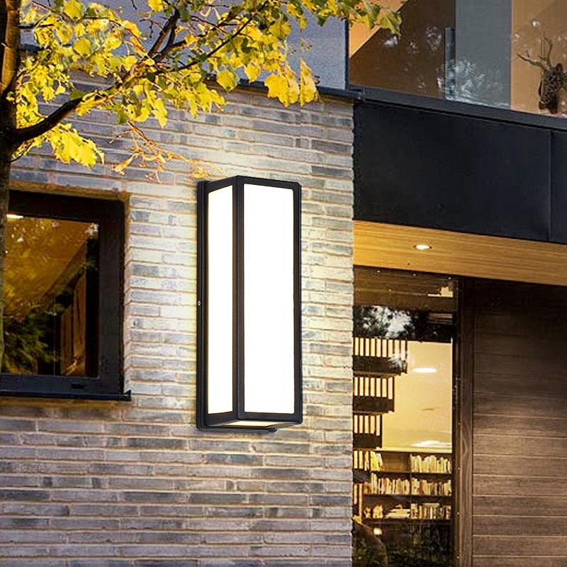 Lazur | Oświetlenie zewnętrzne kierunkowe z czujnikiem ruchu