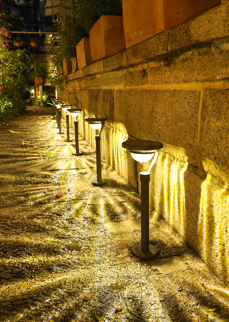 Tova | Lampa solarna do biegania