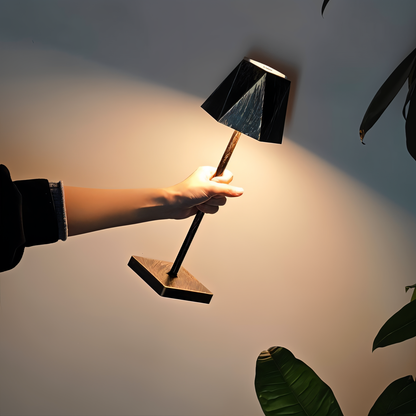 PolyNova - Lampada da Tavolo LED Esagonale Portatile - Impermeabile e Ricaricabile
