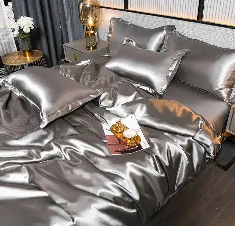SatinLuxe - Elegante Satin Duvet Cover