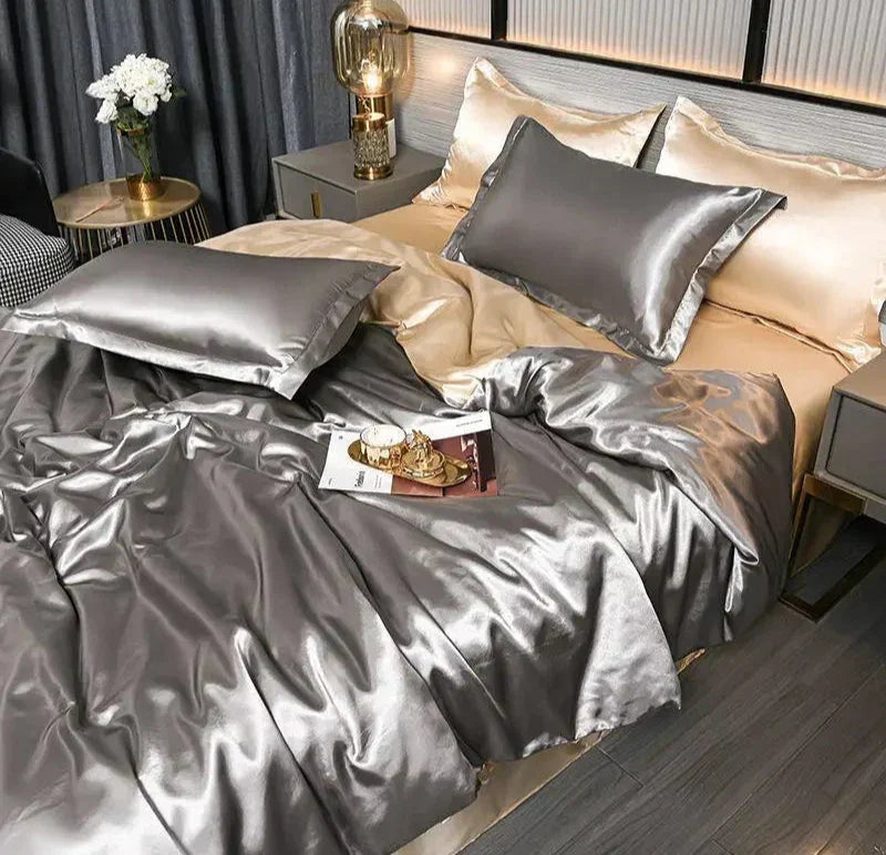 SatinLuxe - Elegante Satin Duvet Cover