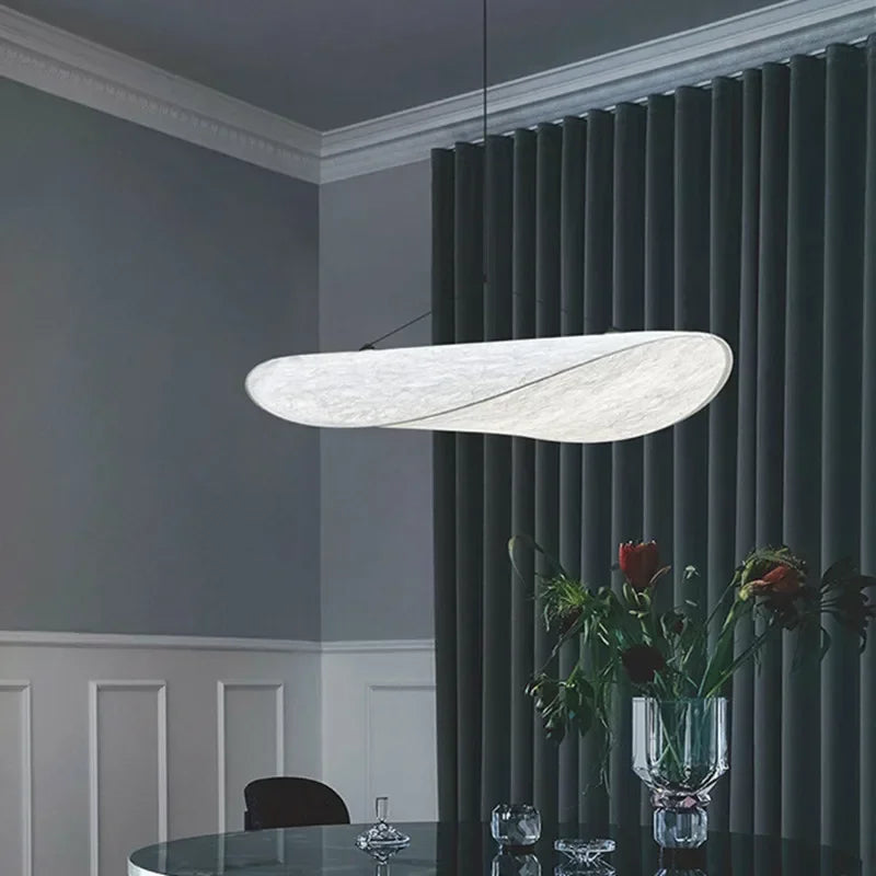 Lampada a sospensione SILKWAVE – Design organico fatto a mano con calda luce