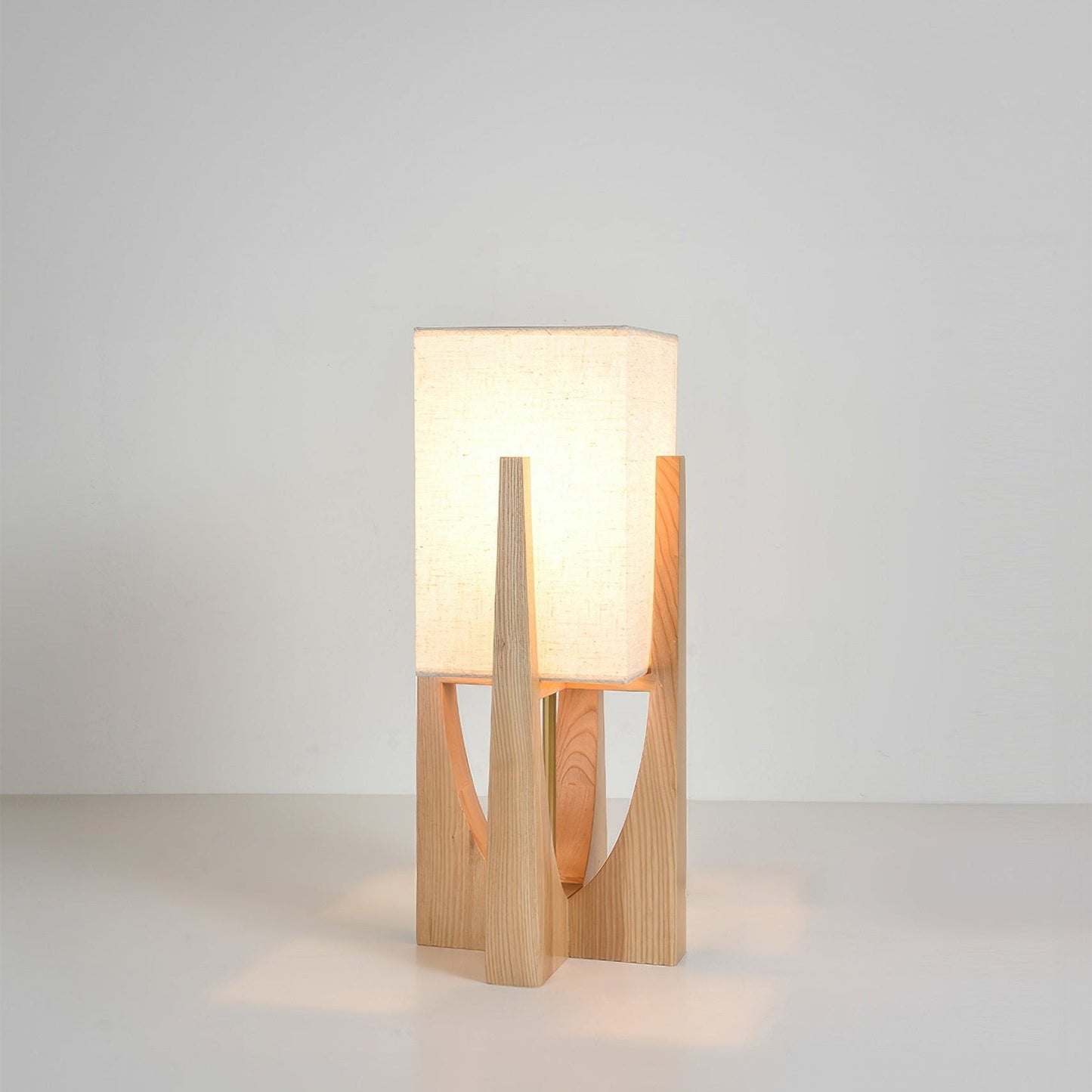 Kōta | Lampada da Terra in Noce con Paralume in Tessuto – Luce LED Calda