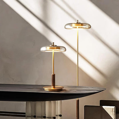 Rayvora | Lampada da Tavolo Elegante e Moderna