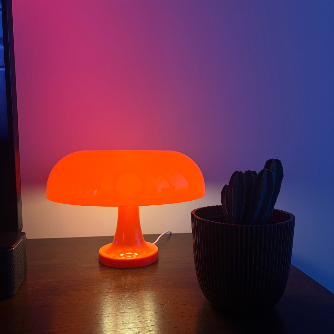 GlowShroom | Retro grzybowa lampka stołowa – pomarańczowa
