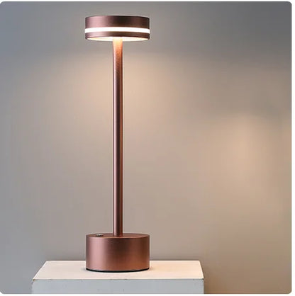 LuxeGlow | Lampada da tavolo di design | Ricaricabile senza fili  Crea atmosfera con un solo tocco