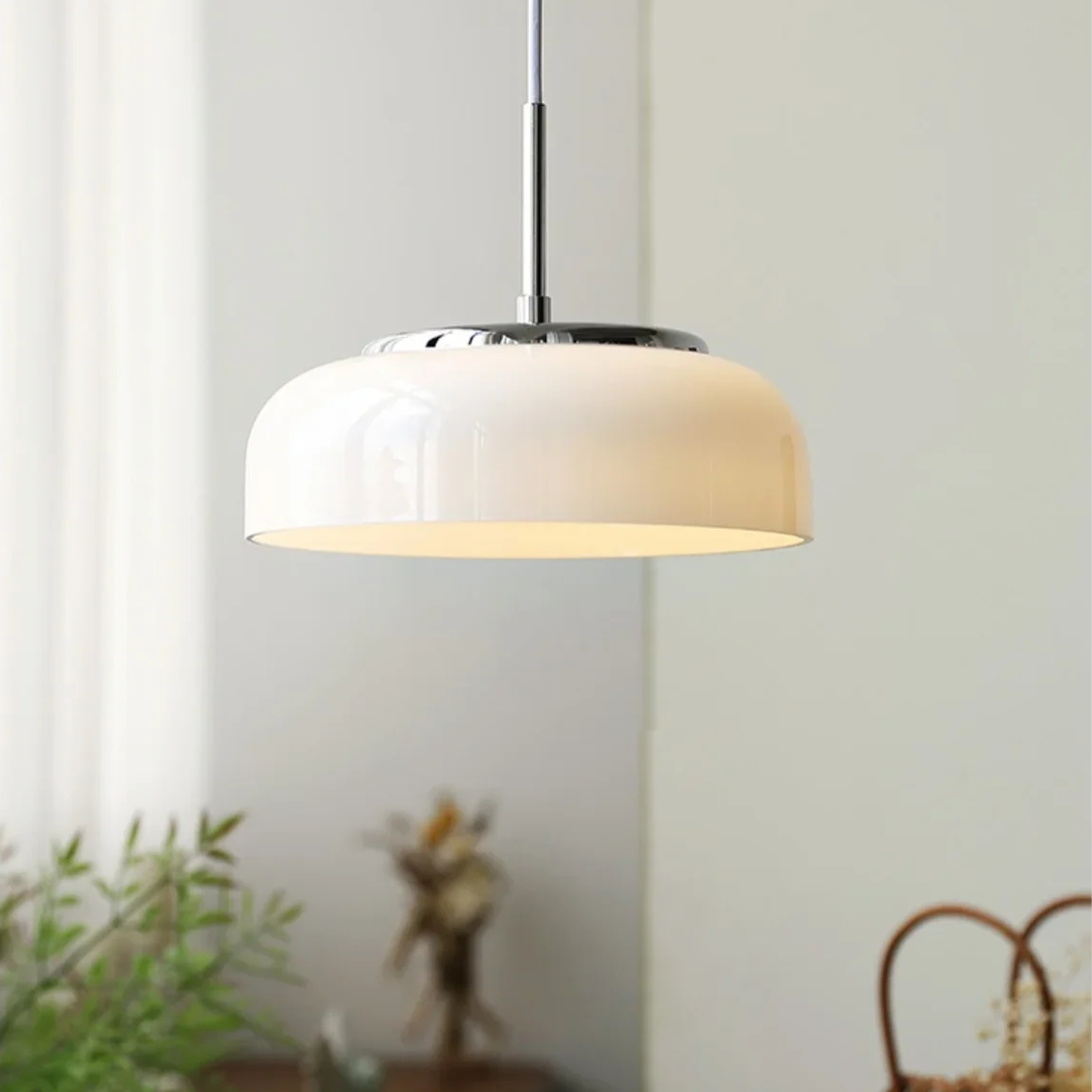 ORLUMA Hanglamp – Chroomwit Koepelglas – Bauhaus Design – Ø23 cm