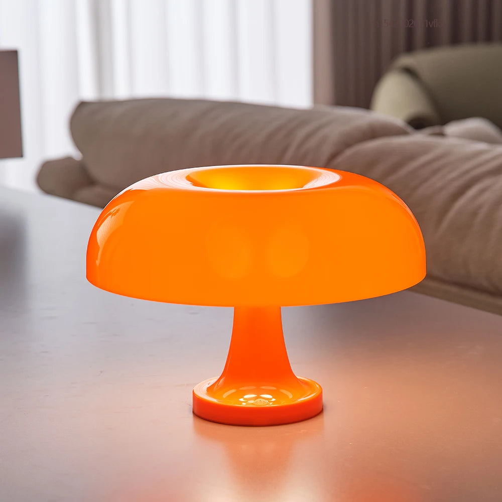 GlowShroom | Retro grzybowa lampka stołowa – pomarańczowa