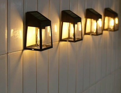 Lazano | Nowoczesna solarna lampa ścienna na zewnątrz