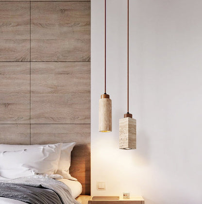 Wisiorek z marmuru Wabi-Sabi