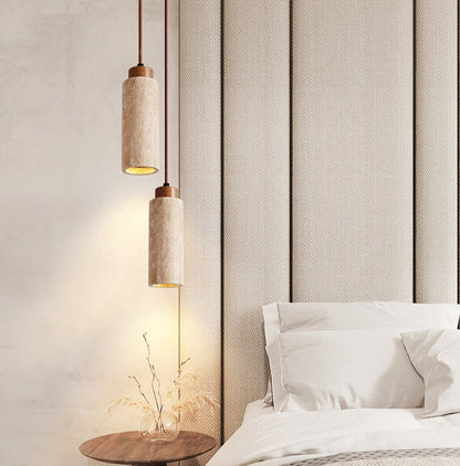 Wisiorek z marmuru Wabi-Sabi