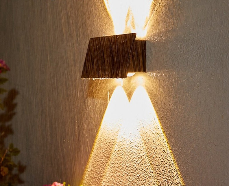 Auro | Oświetlenie zewnętrzne zasilane energią słoneczną