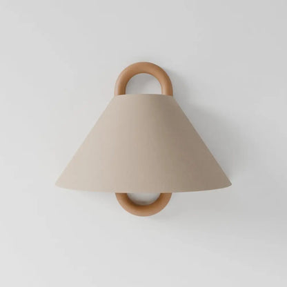 Aine – Wandlamp van Hout & Textiel – Minimalistisch Vintage Design – Warm Diffuus Licht – 34x30 cm