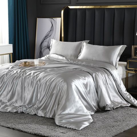 SilkLuxe™ | Set di Biancheria da Letto in Raso per un Comfort di Sonno Estremo