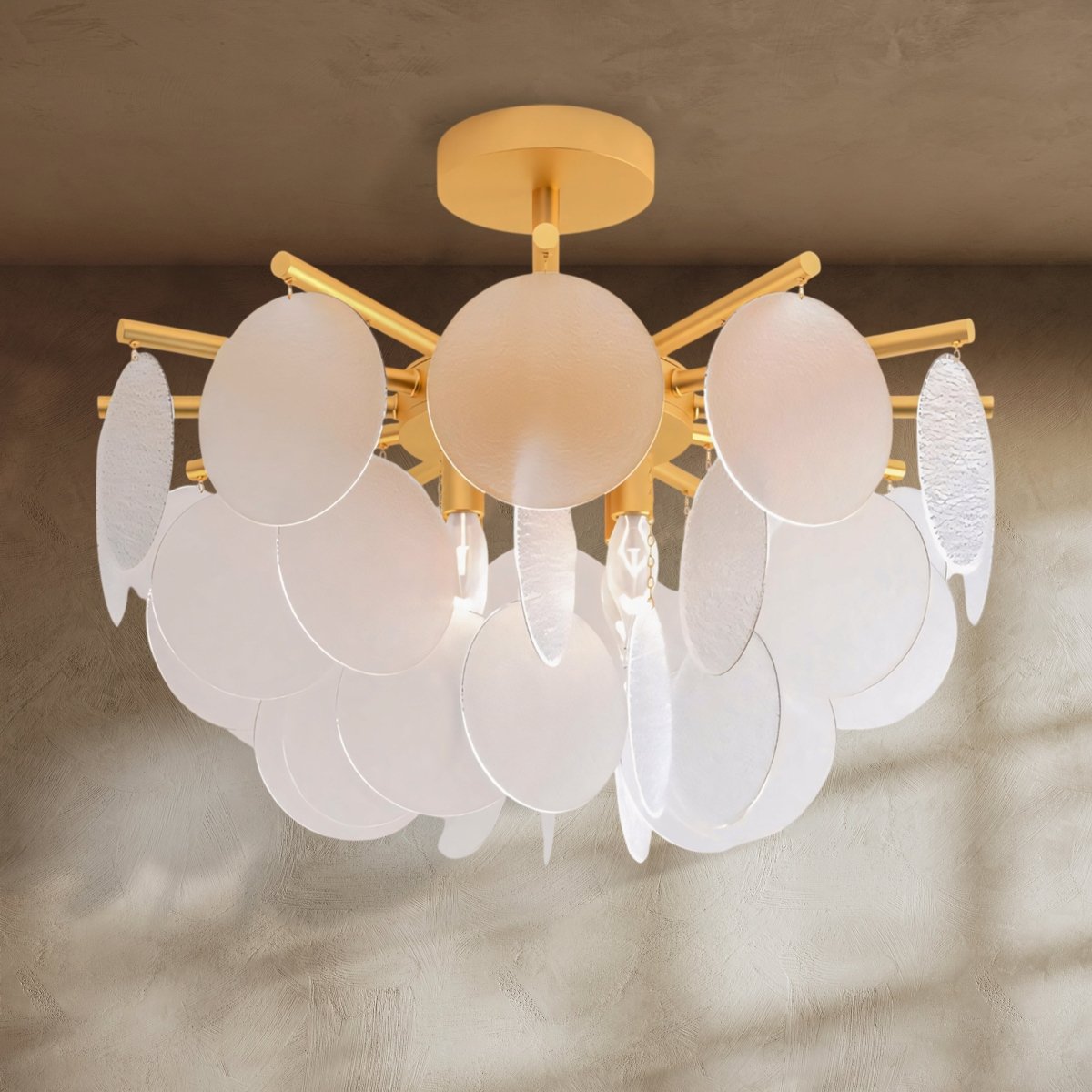 AuroraLuxe – Luksusowy żyrandol z szklanymi dyskami