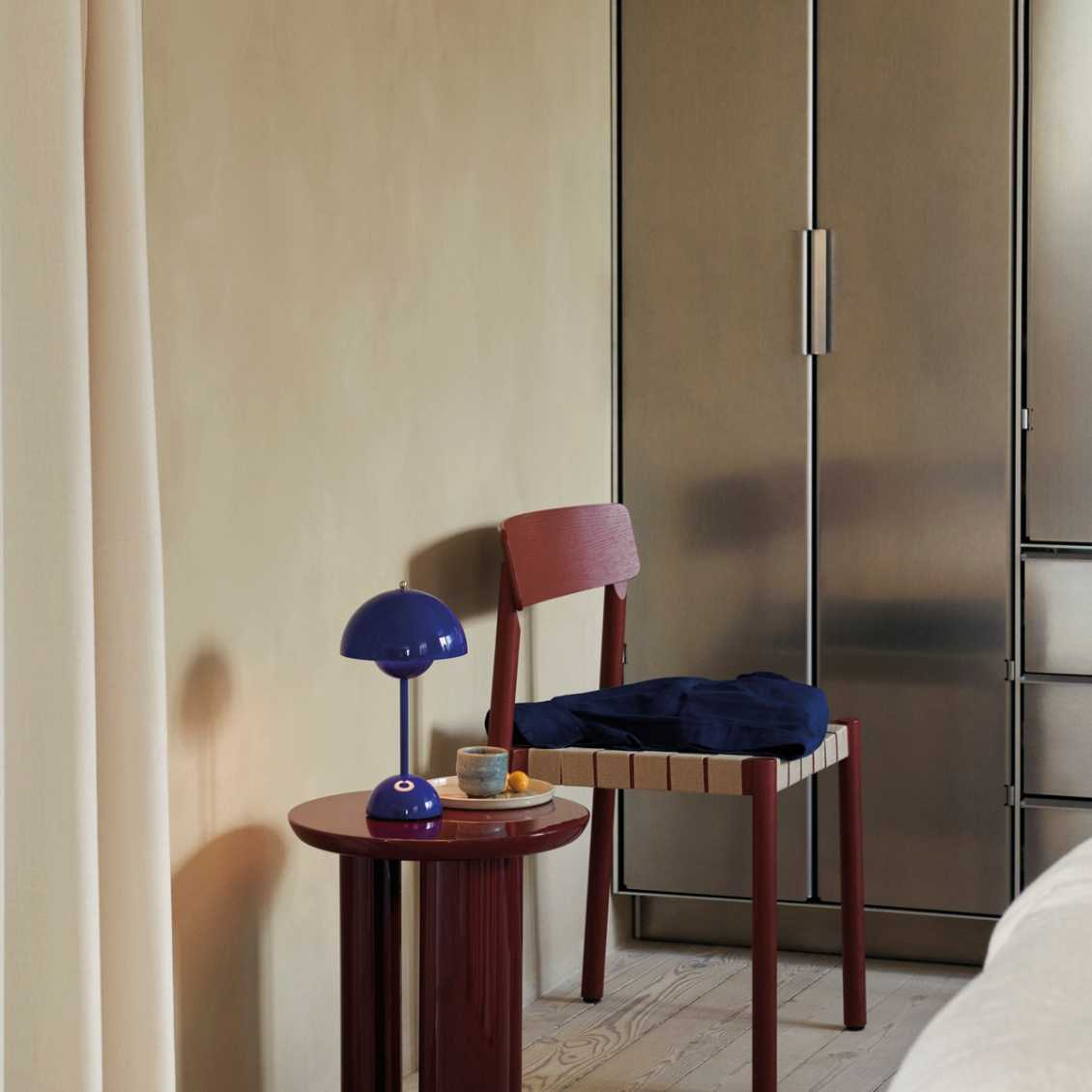 LumoGlow | Lampada da Tavolo LED Portatile con Bagliore Caldo