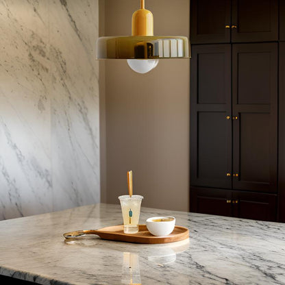 Macaron- lampa wisząca z kolorowego szkła i nowoczesnym designem