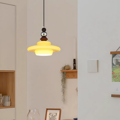 CASTELLA Lampa wisząca – średniowieczny design z beżowym szklanym kloszem i drewnianymi akcentami
